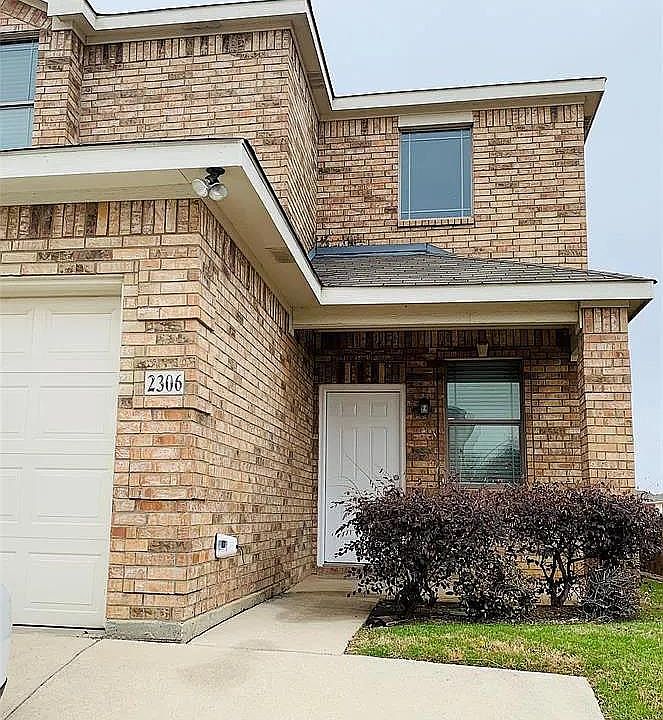 1st image of 2306 Aldergate Dr
