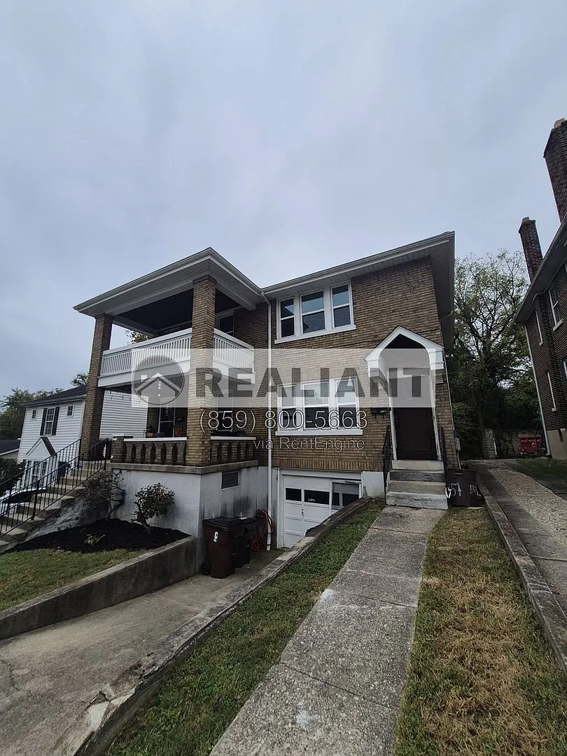 2 bed, 1.0 bath, $1,245 — Photo 2