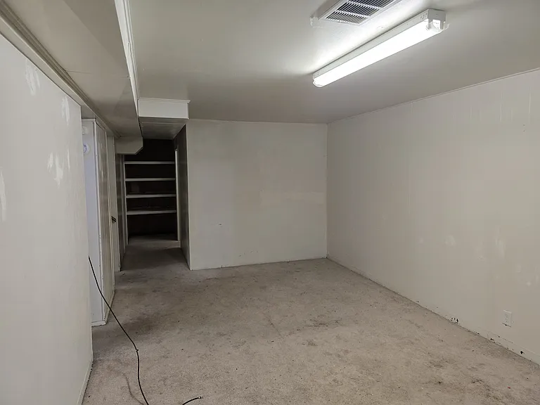 11534 Claude Ct — Photo 33