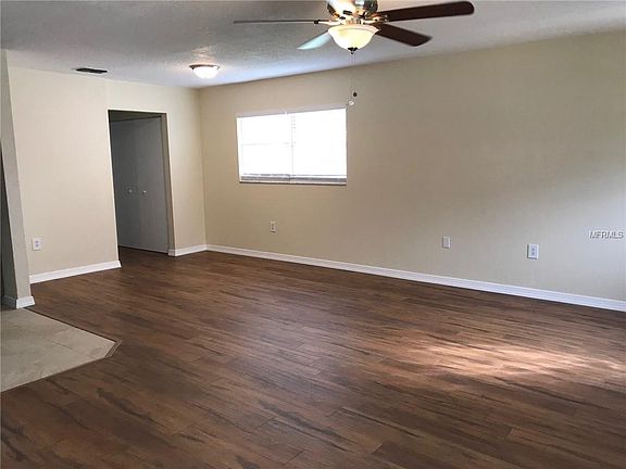 5th image of 11740 Bayonet Ln #11740