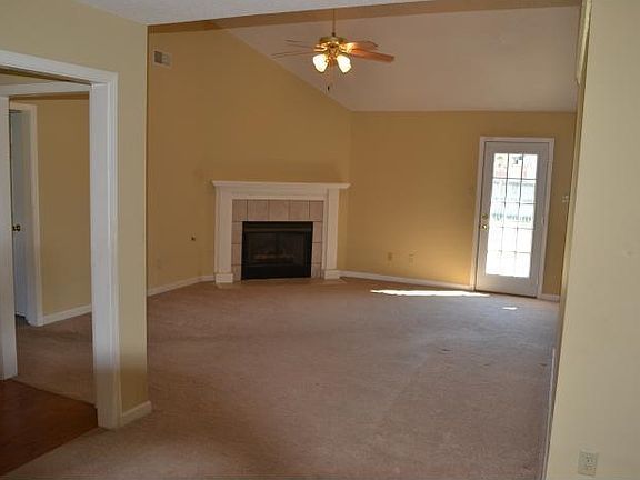 3rd image of 3078 Meade Lake Rd