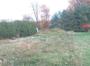 2509 Edgemont Dr, Bluefield, WV 24701
