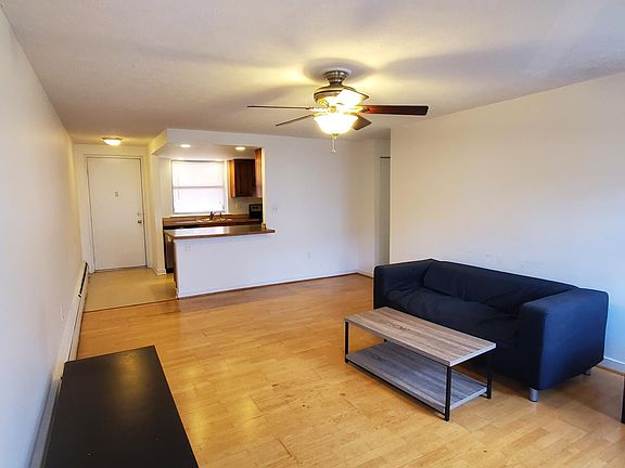 Apt 08 (three bedroom) living room