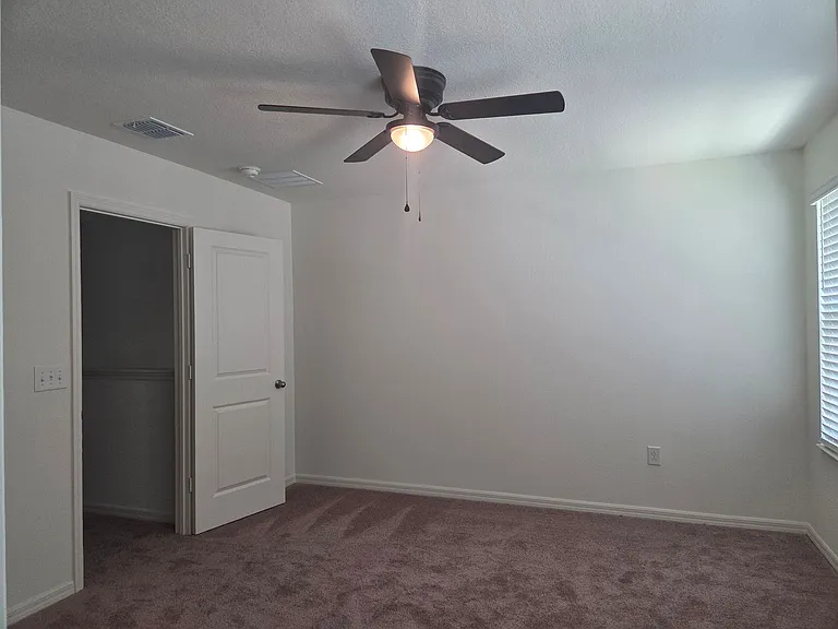 2779 Raindrop Run St — Photo 14