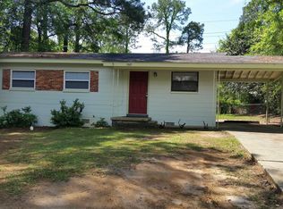 1605 Airport Dr, Tallahassee, FL 32304