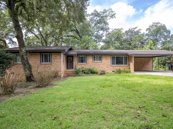 2106 Ridgetop Dr