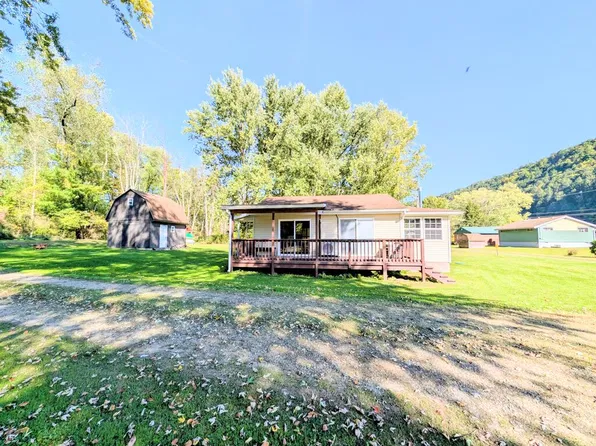167 Scenic Valley River Rd, West Hickory, PA 16370
