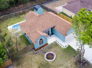 1482 SW Glastonberry Ave, Port Saint Lucie, FL 34953
