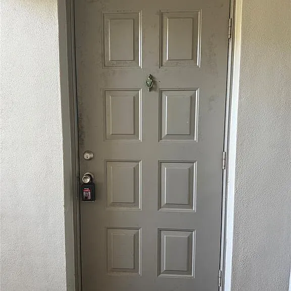 1223 S Pine Ridge Cir #23 — Photo 3