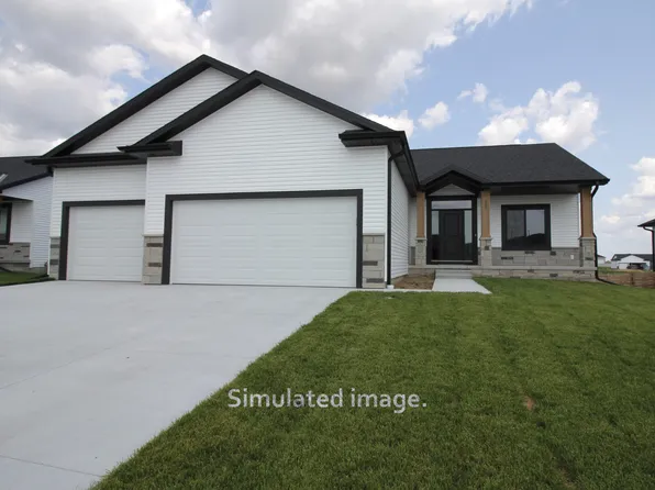 Split-Bed Ranch Plan, Southwest Village Heights