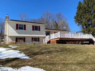 82 Heller Hill Rd, Blairstown, NJ 07825