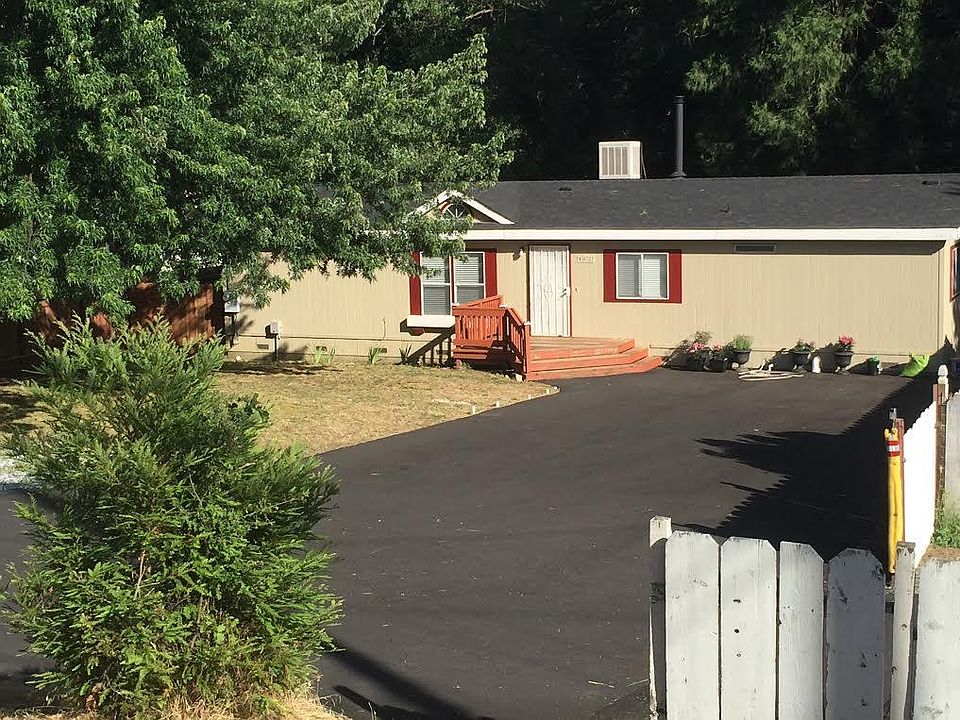 1st image of 16523 Creekside Dr