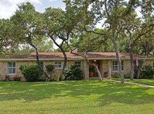 102 Tiger Tail Rd, Hollywood Park, TX 78232