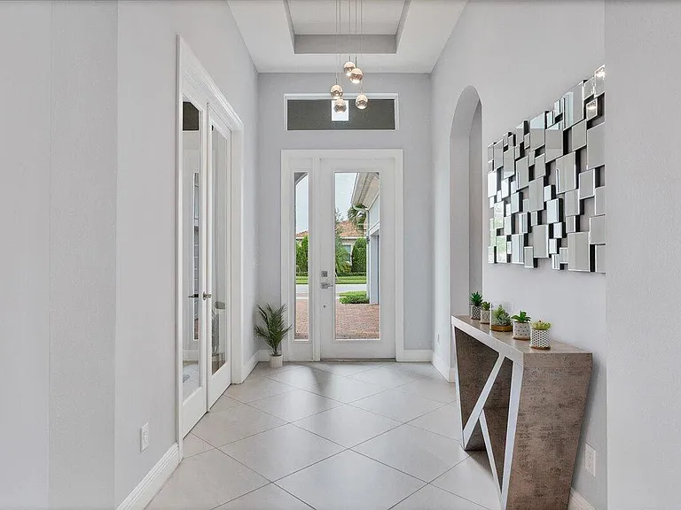 22001 SW Tivolo Way — Photo 14