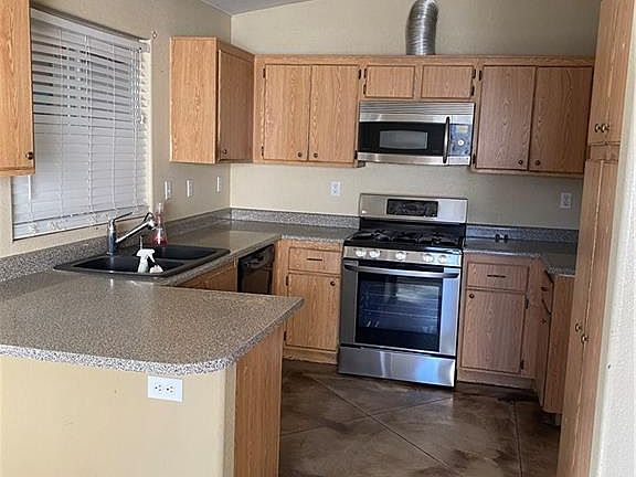 5th image of 2545 Cavern Creek St