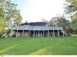 807 Yancey Rd, Covington, GA 30014