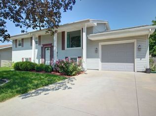 1541 Gates Dr, Rantoul, IL 61866