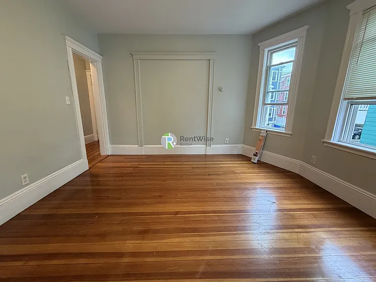 86 Conwell Ave #2 — Photo 6