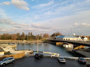 4917 7th Ave, Kenosha, WI 53140