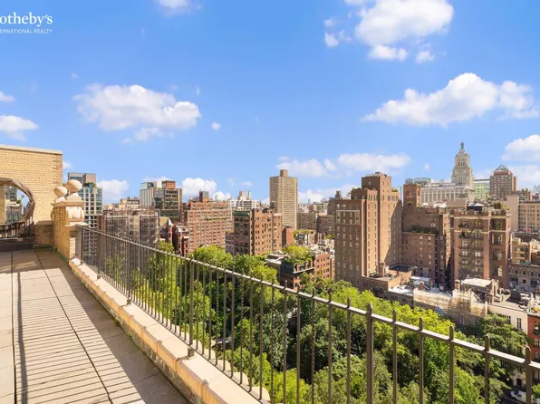 60 Gramercy Park North image 8 of 20