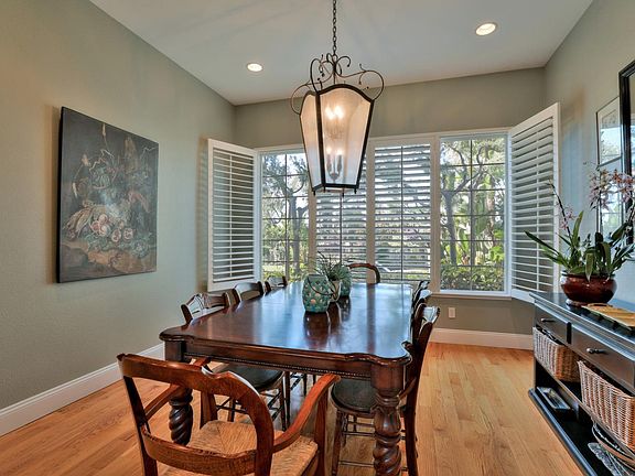 4th image of 3514 Meadowlands Ln
