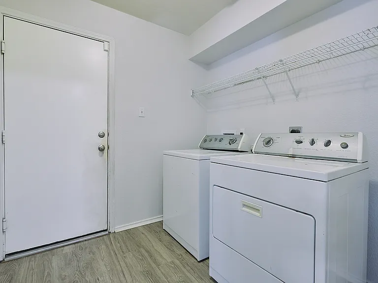 9316 Rowlands Sayle Rd — Photo 14