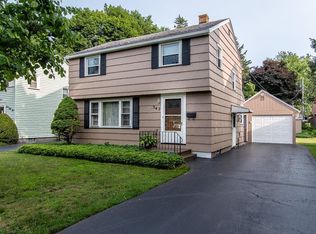 347 Walzford Rd, Rochester, NY 14622