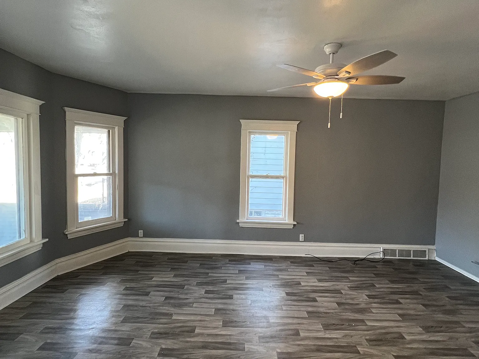 2 bed, 1836 sqft, $900 — Photo 4