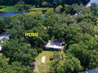 2400 N Junglecamp Rd, Inverness, FL 34453