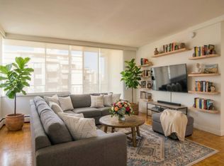 1176 Burnaby St, Vancouver, BC V6E 1P1