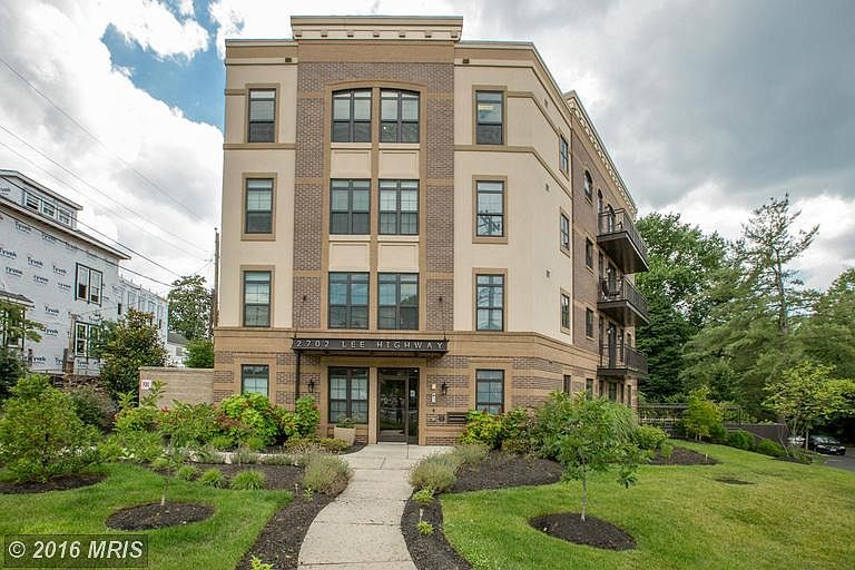 1st image of 2702 Lee Hwy APT 4A