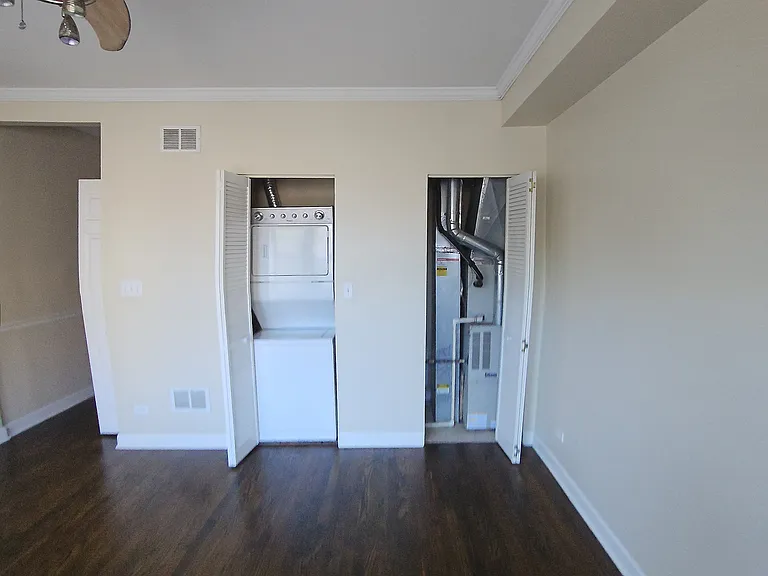 2245 W Rosemont Ave #1N — Photo 13