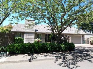 11450 SW Lynnvale Dr, Portland, OR 97225