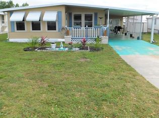 5526 Dean Dairy Rd, Zephyrhills, FL 33541