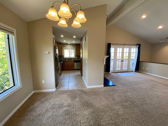 2nd image of 5977 Gaines St