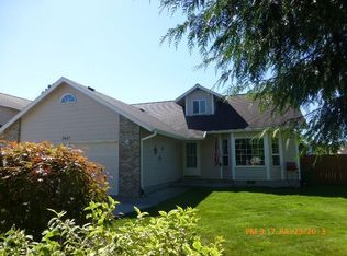 2443 Mulberry Ave, Longview, WA 98632