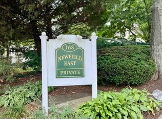 Newfield East Town Houses, Stamford, CT 06905