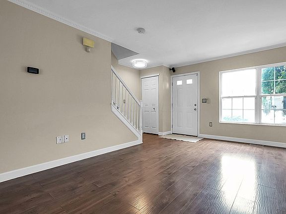 5th image of 5743 High Rock Dr