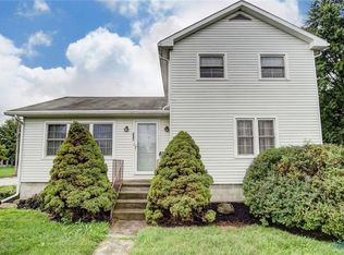 216 E Poe Rd, Bowling Green, OH 43402