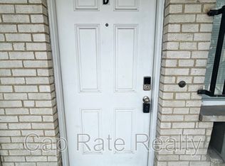 27 W 8th Ave APT D, Columbus, OH 43201