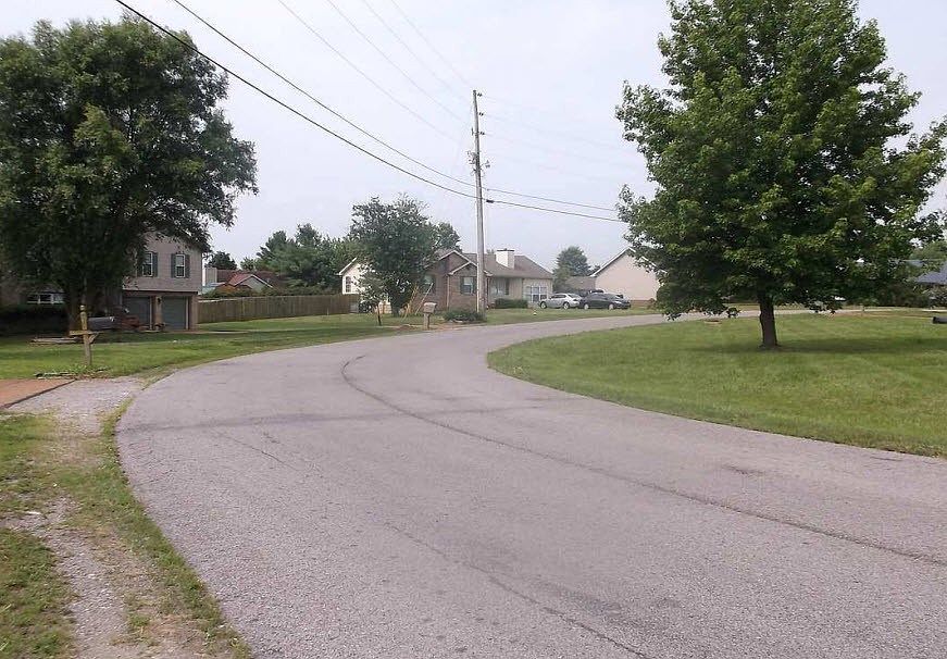 2nd image of 2032 Dogwood Ln