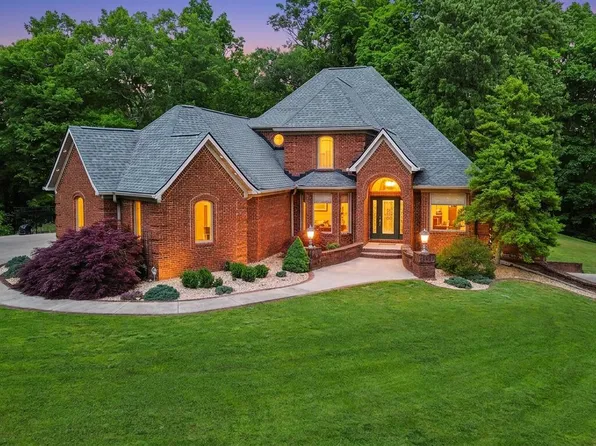 1836 Ferry Rd, Somerset, KY 42503