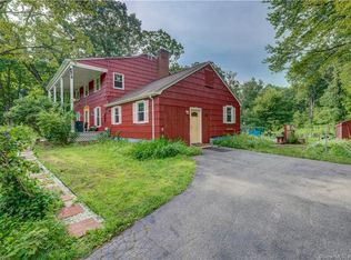 127 Coventry Rd, Mansfield, CT 06250