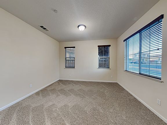 5th image of 613 Brazelton Cir
