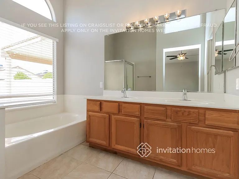 5214 W Geronimo St — Photo 12