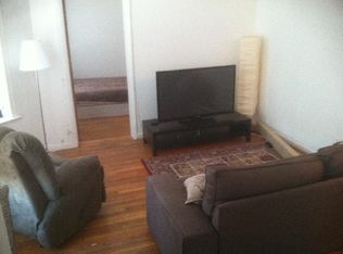 915 W Waveland Ave APT 2, Chicago, IL 60613