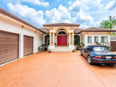 115 S Royal Poinciana Blvd, Miami Springs, FL, 33166