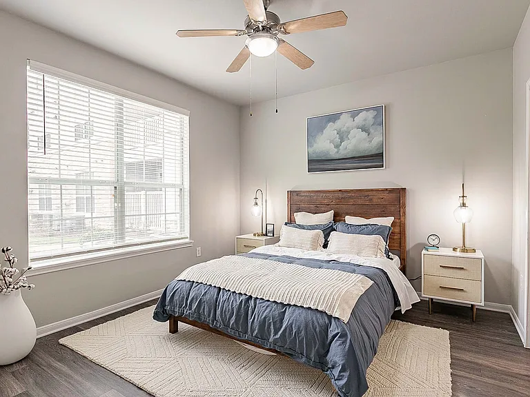 Bedroom-03-Grand-Parkway-Katy-04