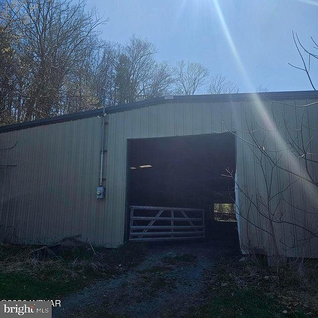 1st image of 250 Langs Ln