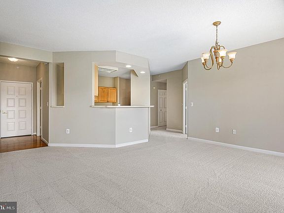 2nd image of 19365 Cypress Ridge Ter Unit 615